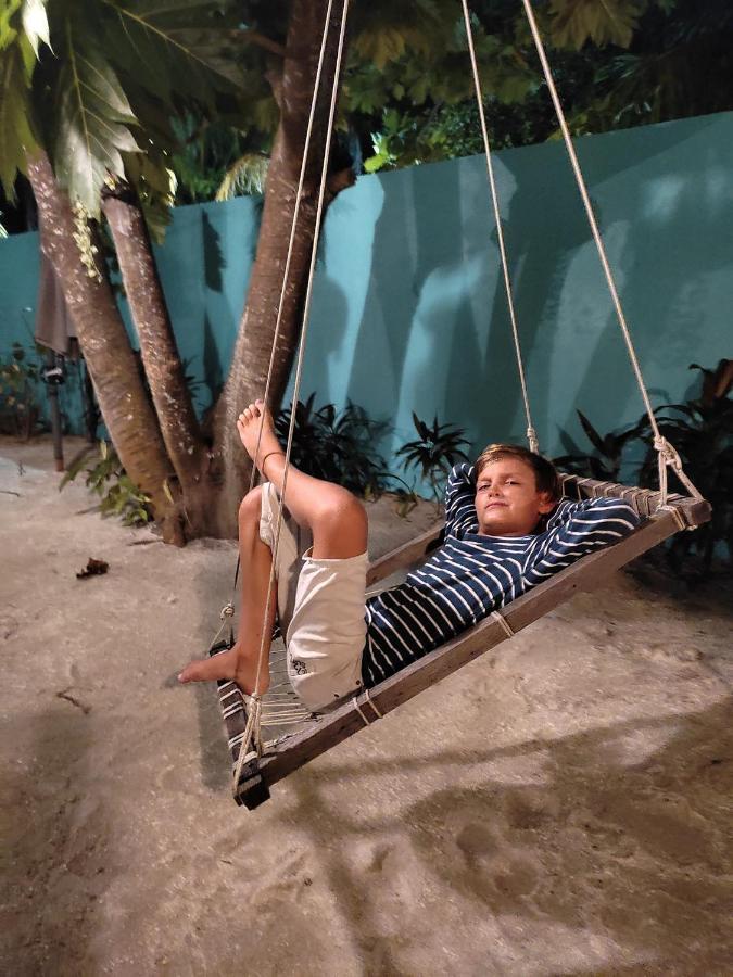 Surfretreat Hotel Bodufolhudhoo Eksteriør billede
