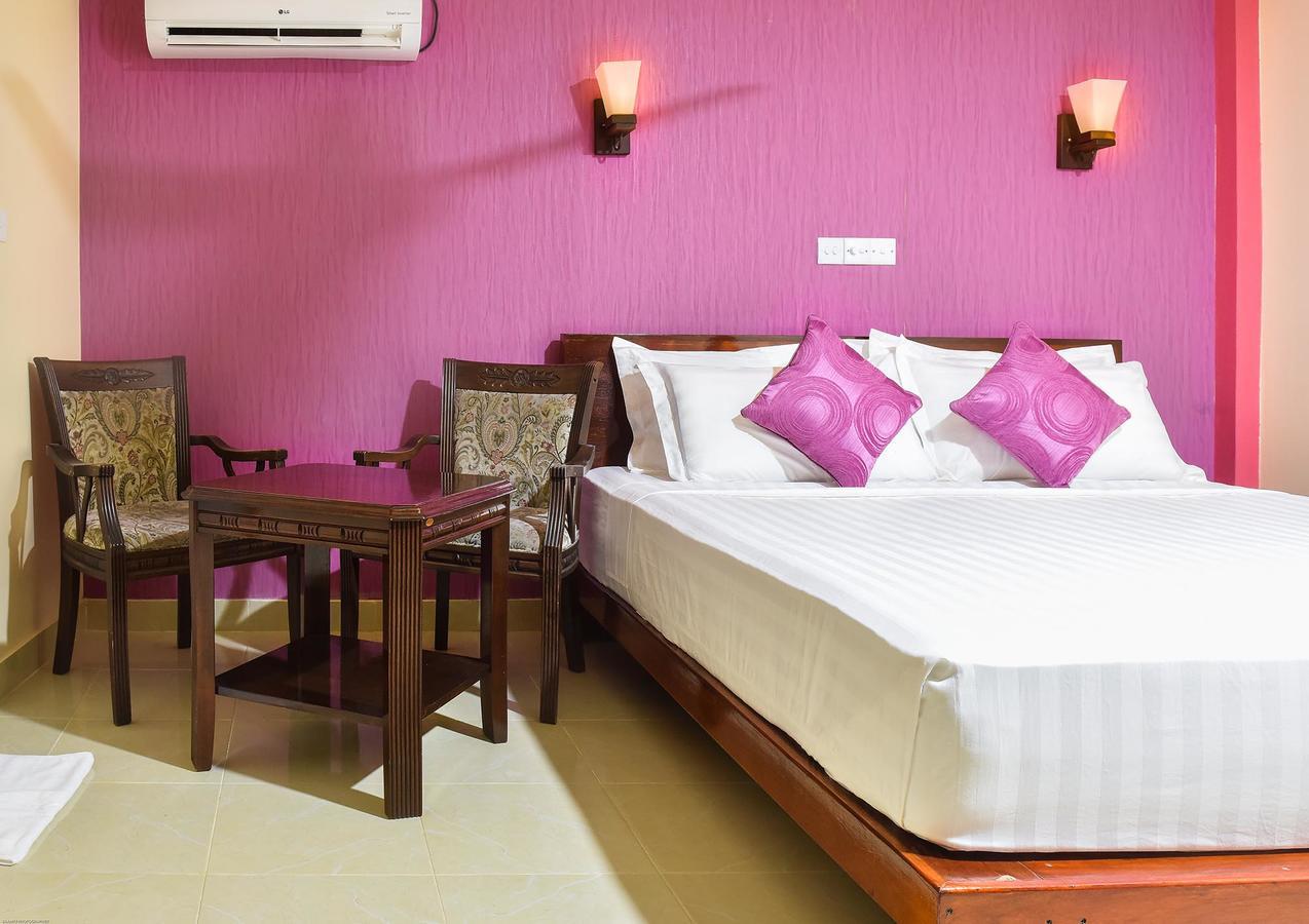 Surfretreat Hotel Bodufolhudhoo Eksteriør billede
